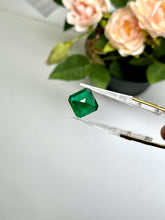 Load image into Gallery viewer, Natural Zambia No-Oil Emerald 6.52 cts Oct by SR-Takat