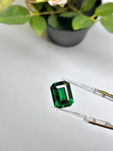 Load image into Gallery viewer, Natural Zambia Min Emerald 12.74 cts Oct by SR-Takat