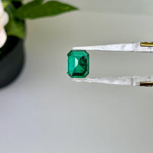 Load image into Gallery viewer, Natural Zambia No-Oil Emerald 3.22 cts Oct by SR-Takat