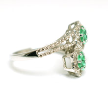 Load image into Gallery viewer, 18K Gold Ring with Emerald and Diamonds