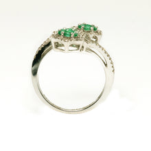 Load image into Gallery viewer, 18K Gold Ring with Emerald and Diamonds