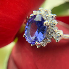 Load image into Gallery viewer, 14K Gold Ring with Tanzanite and Diamonds