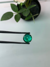 Load image into Gallery viewer, Natural Zambia Minor Emerald 7.90 cts Round by SR-Takat
