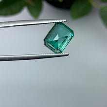 Load image into Gallery viewer, Natural Zambia No-Oil Emerald 4.47 cts Oct by SR-Takat
