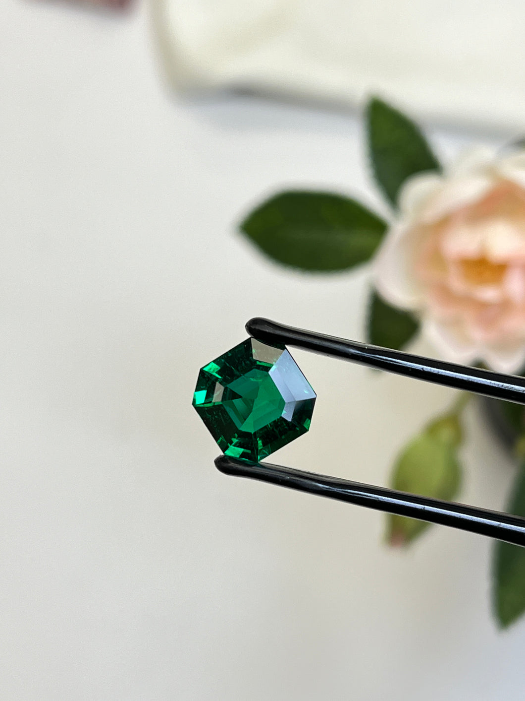 Natural Zambia Emerald 4.08 cts Octagon by SR-Takat