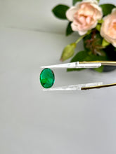 Load image into Gallery viewer, Natural Zambia Insig Emerald 4.51 cts Oval by SR-Takat
