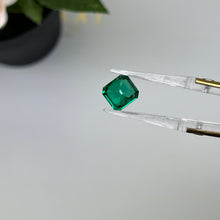 Load image into Gallery viewer, Natural Zambia No-Oil Emerald 2.80 cts Oct by SR-Takat
