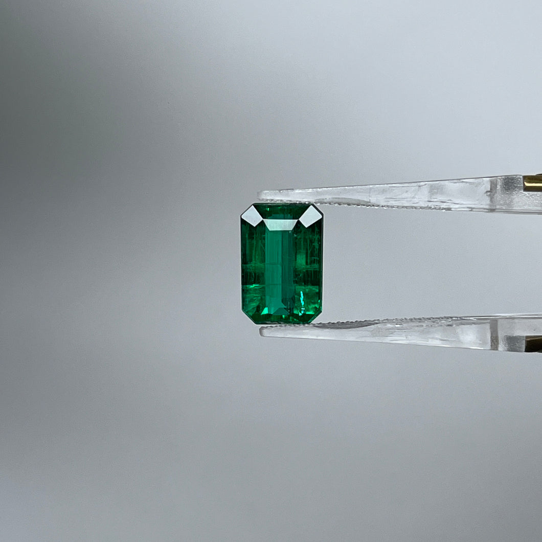 Natural Zambia No-Oil Emerald 3.20 cts Oct by SR-Takat