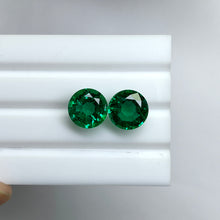Load image into Gallery viewer, Natural Zambia No oil/Insig Emerald 12.30 cts Round pair by SR-Takat
