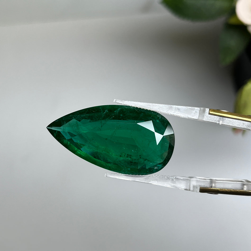 Natural Zambia Modearte Emerald 27.34 cts Pear by SR-Takat