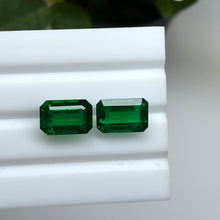 Load image into Gallery viewer, Natural Zambia Insignificant Emerald 11.94 cts Octagon pair by SR-Takat
