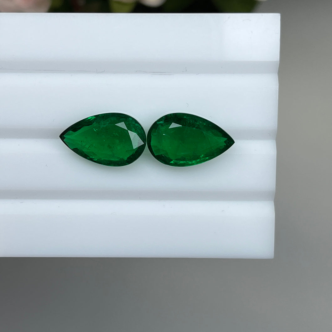 Natural Zambia Minor to Moderate/ Moderate Emerald 11.45 cts Pear pair by SR-Takat