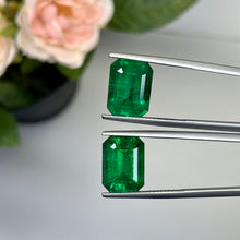 Load image into Gallery viewer, Natural Zambia Minor/Insig Emerald 15.31 cts Octagon pair by SR-Takat
