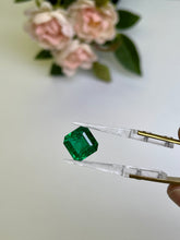 Load image into Gallery viewer, Natural Zambian Emerald No Oil 6.21cts Octagon by SR-Takat
