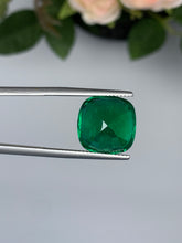 Load image into Gallery viewer, Natural Zambia Insig Emerald 10.64 cts Cus by SR-Takat
