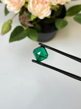 Load image into Gallery viewer, Natural Zambia No Oil Emerald 7.54 cts Octagon by SR-Takat
