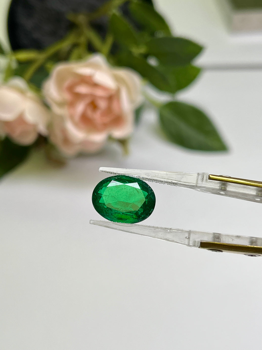 Natural Zambia Minor Emerald 7.62 cts Oval by SR-Takat