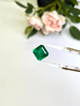 Load image into Gallery viewer, Natural Zambian Emerald No Oil 6.52 cts Octagon by SR-Takat

