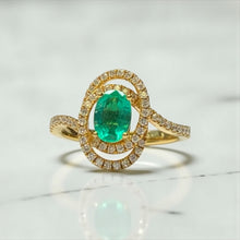 Load image into Gallery viewer, Beautiful Emerald Diamond 18k Platinum Ring by SR-Takat
