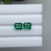 Load and play video in Gallery viewer, Natural Zambia No Oil Emerald 4.08 cts Octagon pair by SR-Takat

