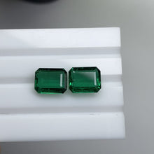 Load and play video in Gallery viewer, Natural Zambia Minor/No oil Emerald 13.67 cts Octagon pair by SR-Takat
