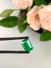 Load and play video in Gallery viewer, Natural Zambia Minor Emerald 3.02 cts Oct by SR-Takat
