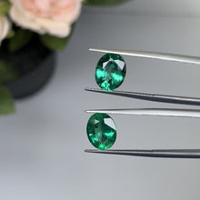 Load and play video in Gallery viewer, Natural Zambia Minor Emerald 5.18 cts Oval pair by SR-Takat
