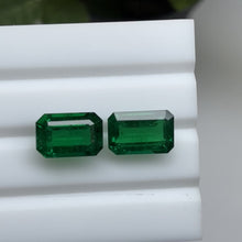 Load and play video in Gallery viewer, Natural Zambia Insignificant Emerald 11.94 cts Octagon pair by SR-Takat
