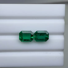 Load and play video in Gallery viewer, Natural Zambia Minor Emerald 6.65 cts Octagon pair by SR-Takat
