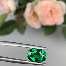 Load and play video in Gallery viewer, Natural Zambia Minor Emerald 2.35 cts Oval by SR-Takat
